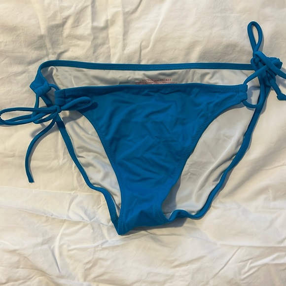 Victoria's Secret bikini bottom.   Turquoise.  M. Worn once. - Picture 1 of 1